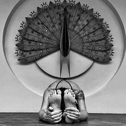 square-bikram